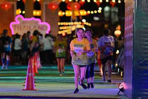 BIB: 1000
                            <button type="button" onclick="openModal(21770374)" class="btn btn-primary btn-sm float-right btn-popup" data-toggle="modal" data-target=".modal-high-quality">
                        <i class="fas fa-shopping-cart"></i> Add to Cart
                    </button>
                                            <button type="button" onclick="isThisMe(21770374, true)" class="btn btn-success btn-sm float-right btn-popup btn-isme hidden" data-toggle="tooltip" data-placement="bottom" title="นี่คือรูปของคุณใช่ไหม คลิกที่นี่เพื่อเอาเข้าอัลบั้ม">
                        <i class="fas fa-plus"></i> Add to album
                    </button>
                    <button type="button" onclick="isThisMe(21770374, false)" class="btn btn-warning btn-sm float-right btn-popup btn-isnotme hidden">
                        <i class="fas fa-ban"></i> Remove from album
                    </button>